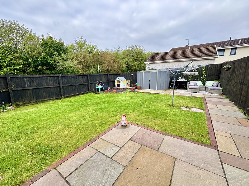 Photo 18