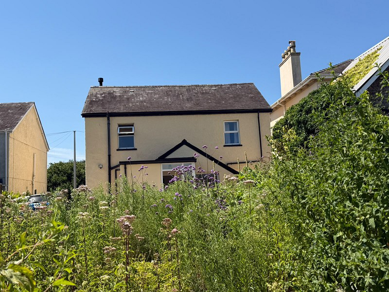 Towy Terrace, Ffairfach, Llandeilo, Carmarthenshire., photo 19
