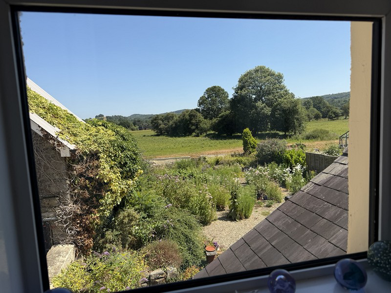 Towy Terrace, Ffairfach, Llandeilo, Carmarthenshire., photo 11