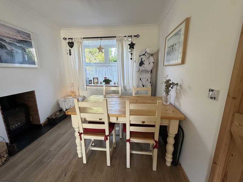 Towy Terrace, Ffairfach, Llandeilo, Carmarthenshire., photo 6