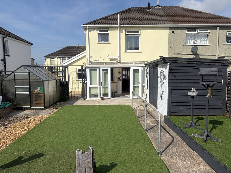 Godfrey Avenue, Glynneath, Neath, Port Talbot., photo 15