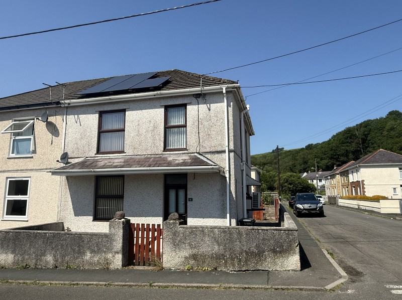 Maesyfron, Abercrave, Powys.