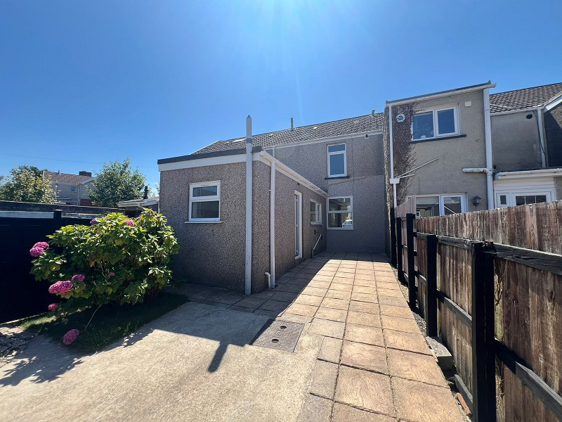 Moorland Road, Neath, Port Talbot., photo 12