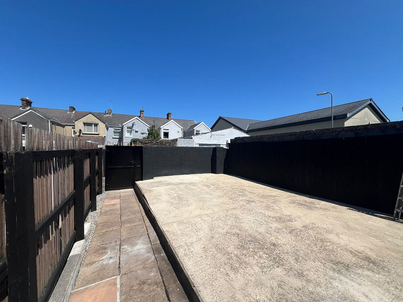 Moorland Road, Neath, Port Talbot., photo 13