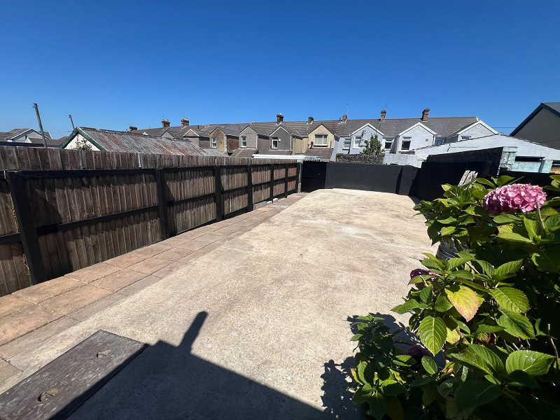 Moorland Road, Neath, Port Talbot., photo 11