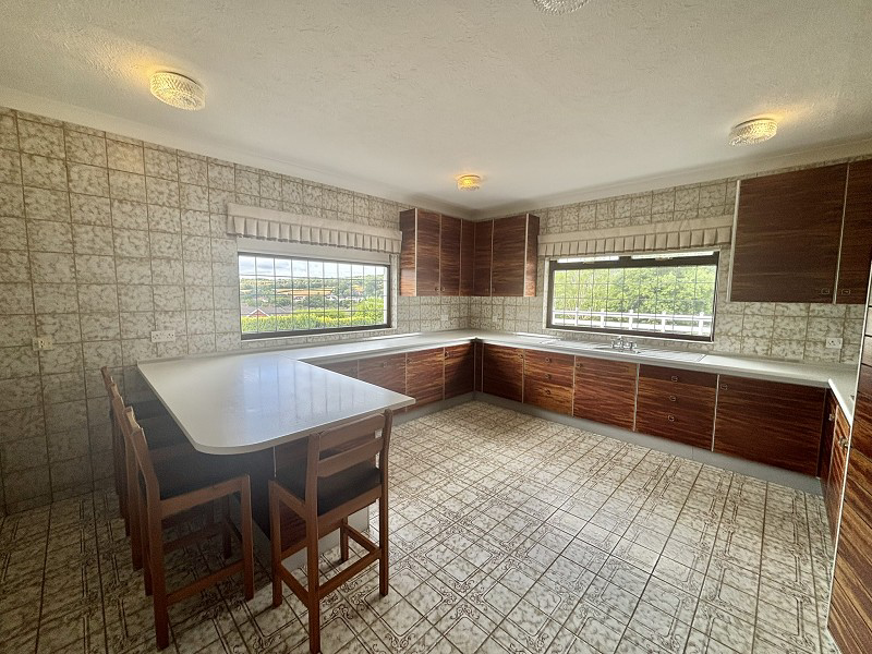 70 Kings Road, Llandybie, Ammanford, Carmarthenshire., photo 3