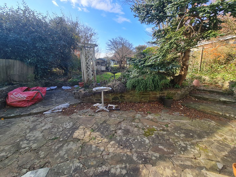 Glebe Road, Loughor, Swansea, City And County of Swansea., photo 14