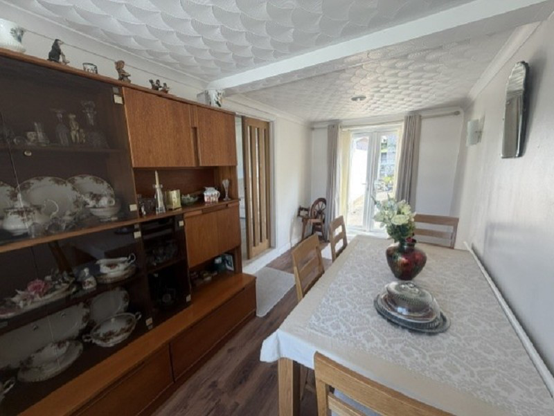 Firwood Close, Neath, Port Talbot., photo 4
