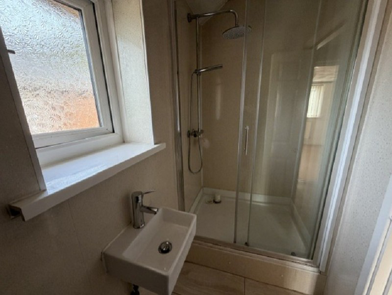 Underwood Road, Cadoxton, Neath, Port Talbot., photo 10