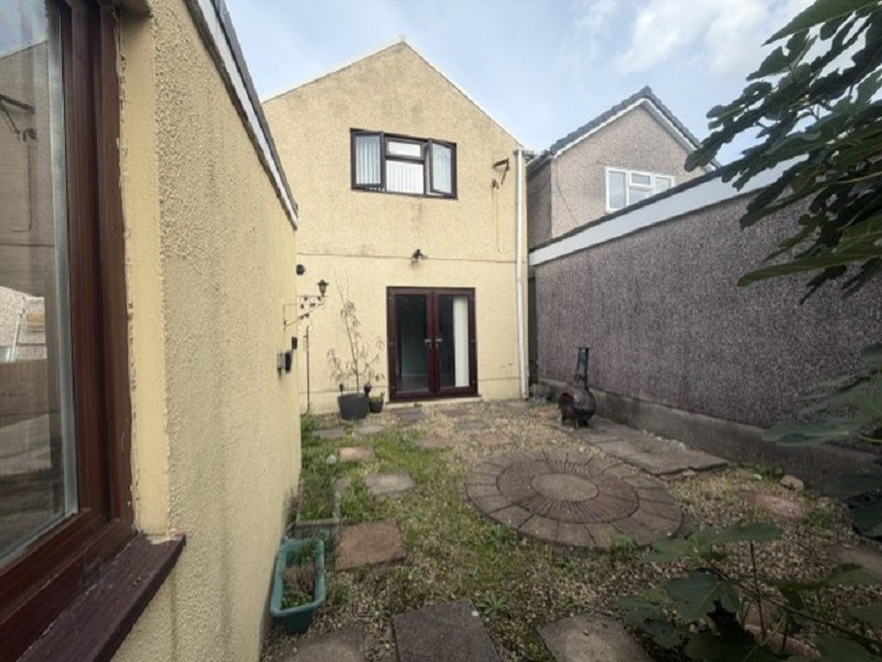 Underwood Road, Cadoxton, Neath, Port Talbot., photo 13