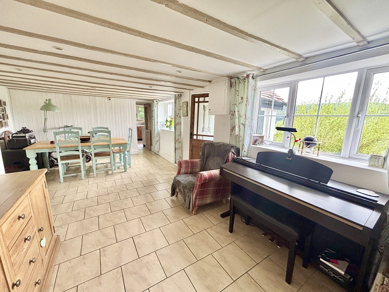 Dyffryn Road, Alltwen, Pontardawe, Swansea., photo 6