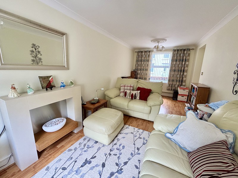 Orchard Street, Pontardawe, Swansea., photo 9