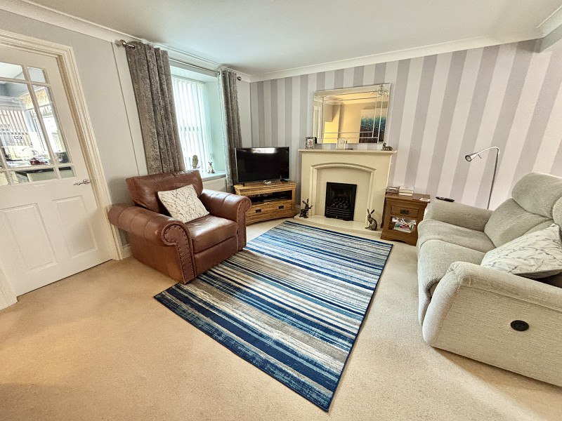 Orchard Street, Pontardawe, Swansea., photo 3