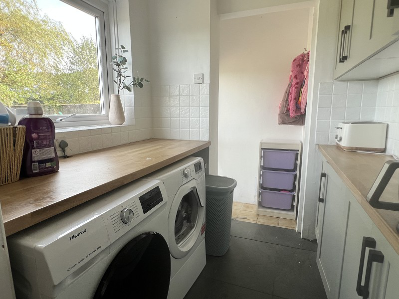 Glynhir Road, Llandybie, Ammanford, Carmarthenshire., photo 8
