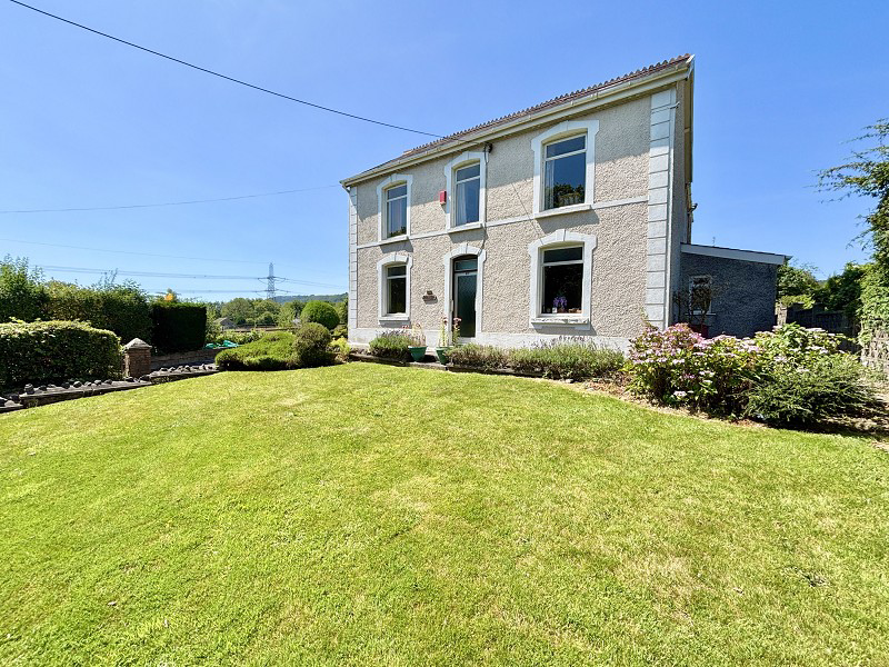 Neath Road, Fforest Goch, Pontardawe, Swansea., photo 2