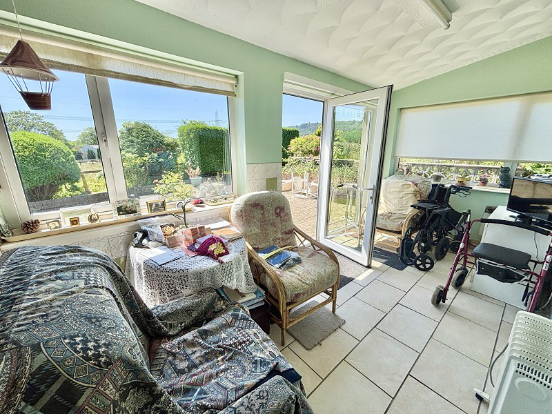 Neath Road, Fforest Goch, Pontardawe, Swansea., photo 8