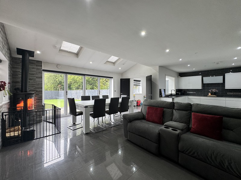 Penygroes Road, Gorslas, Llanelli, Carmarthenshire., photo 6