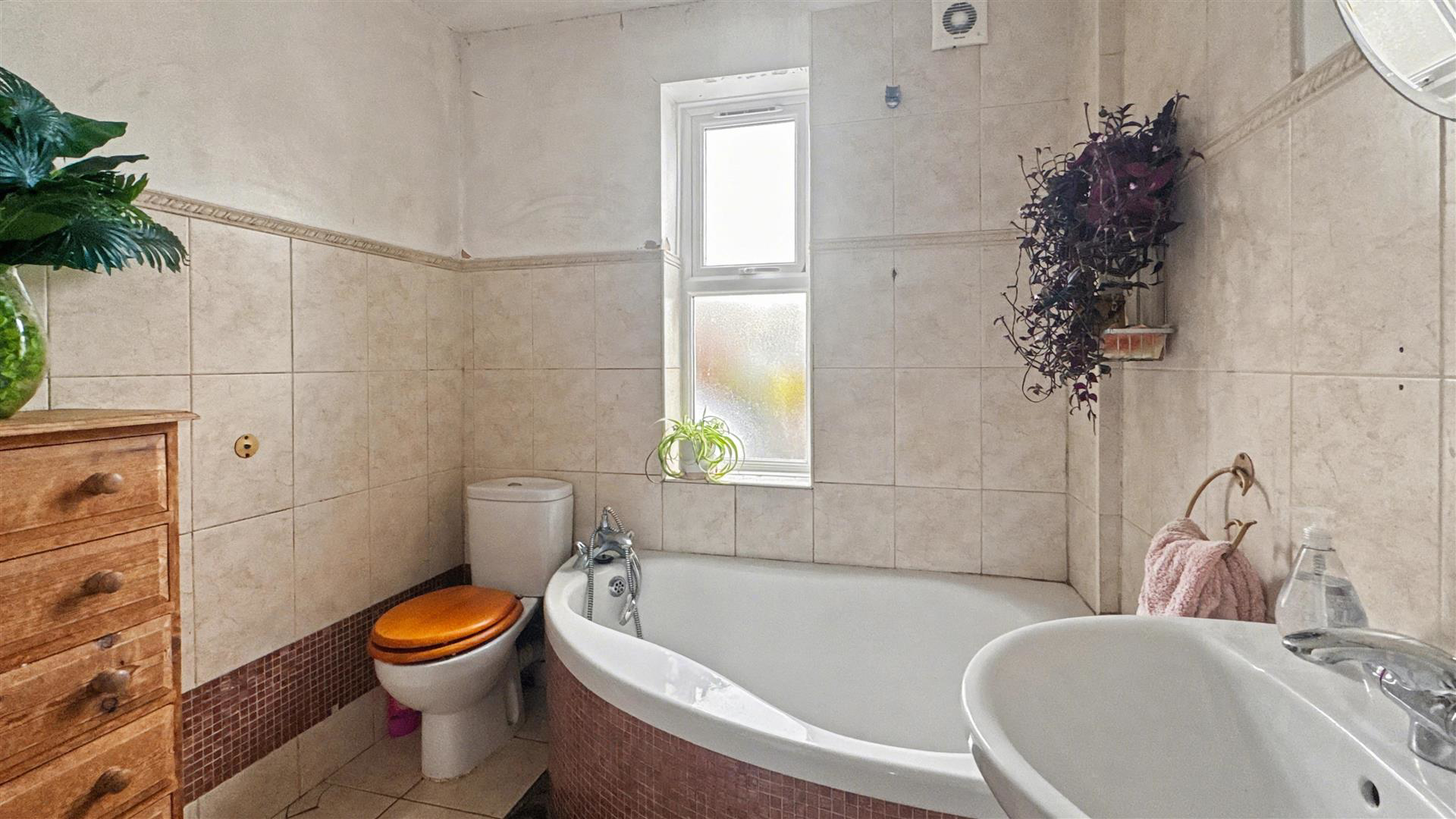 Yeovil Road, Farnborough, photo 10