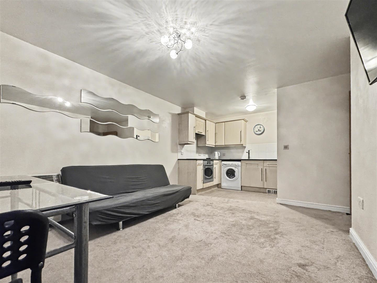 Bell Chase, Aldershot, photo 3