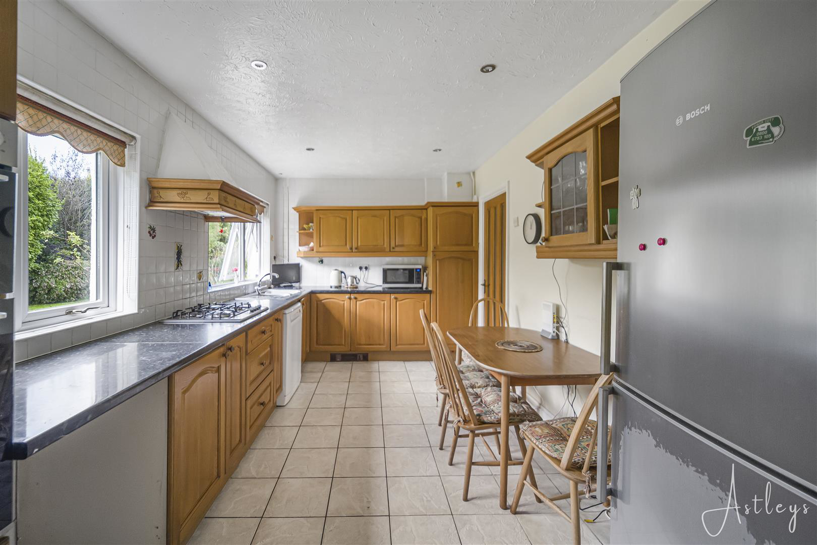 Havergal Close, Caswell, Swansea, photo 12
