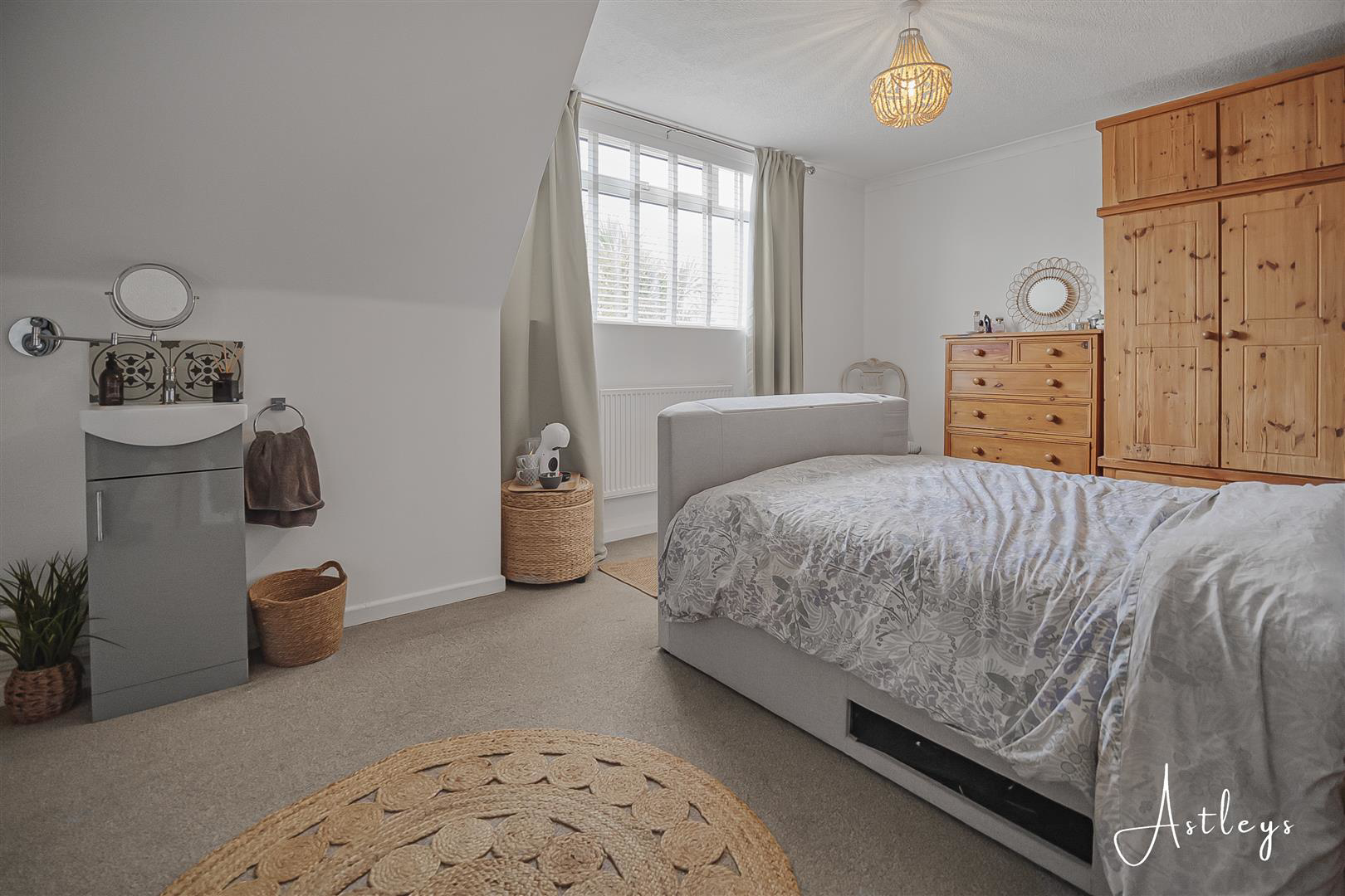 Bishopston Road, Bishopston, Swansea, photo 15