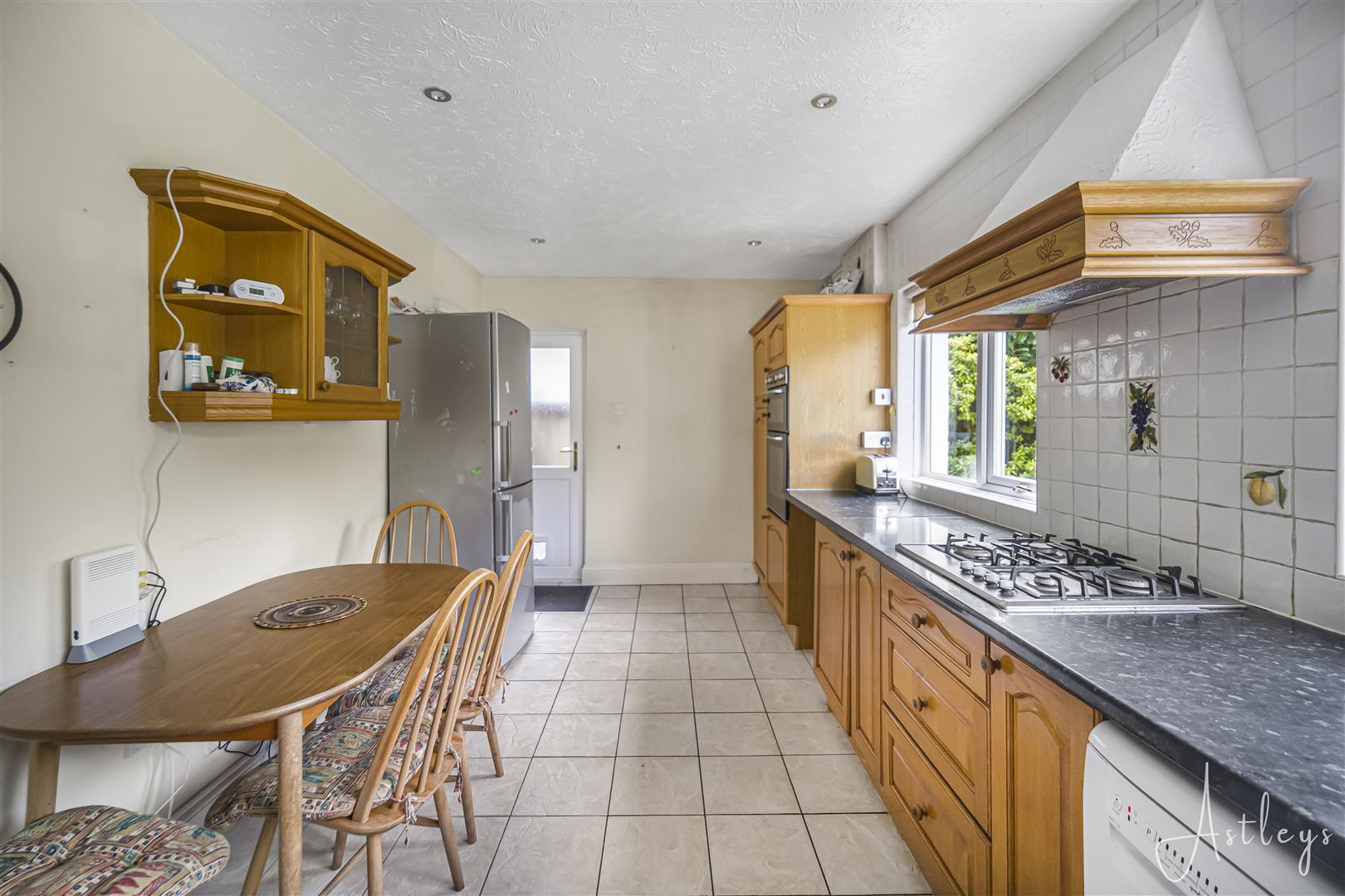 Havergal Close, Caswell, Swansea, photo 10
