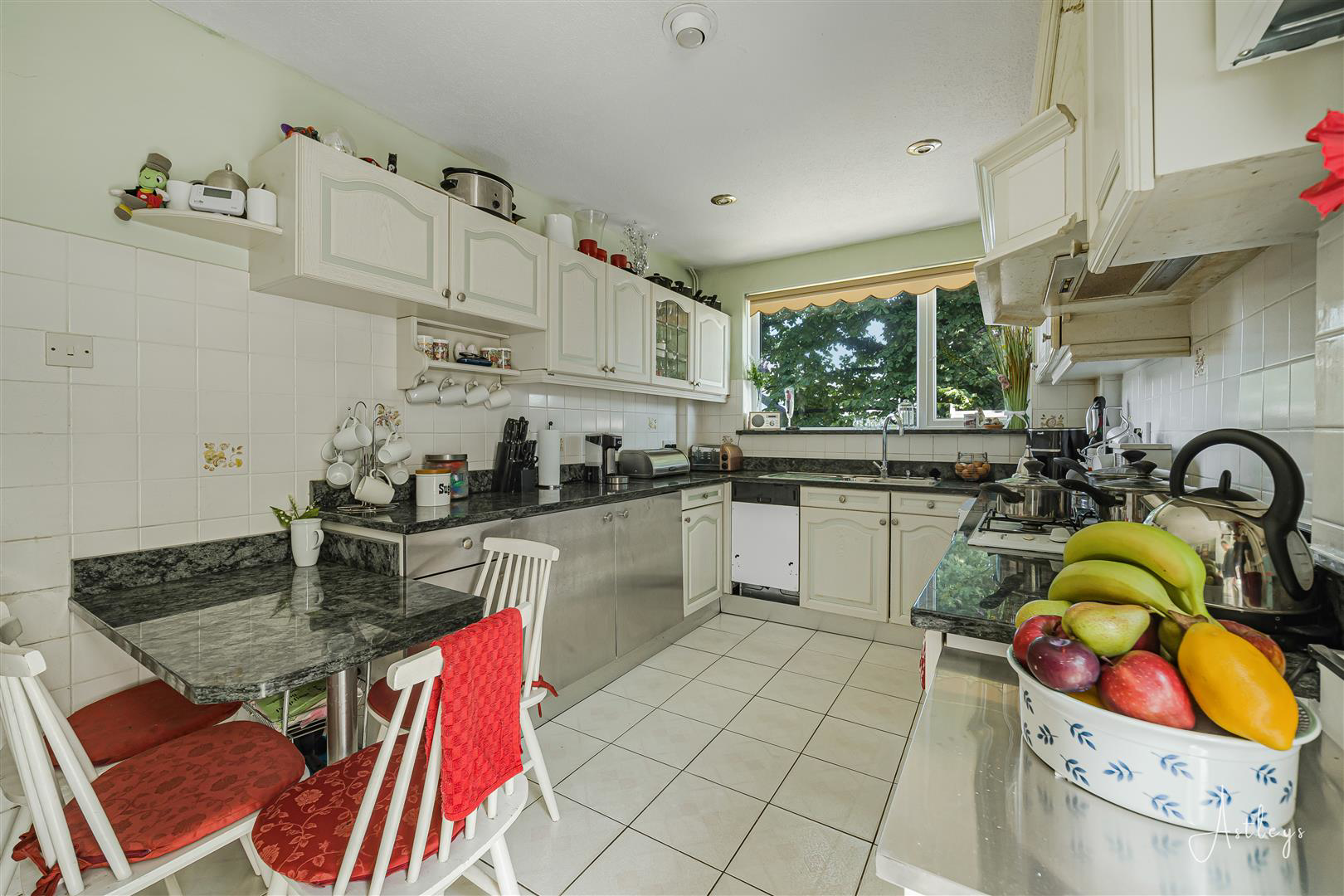 Heatherslade Close, Langland, Swansea, photo 10