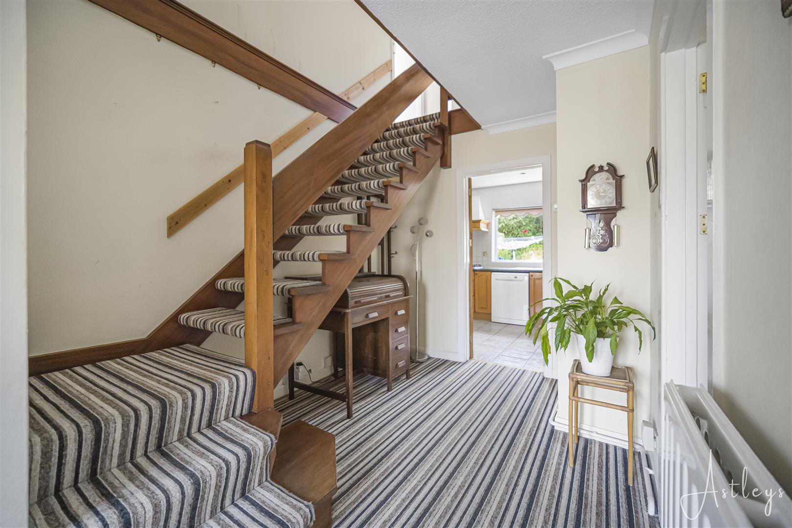 Havergal Close, Caswell, Swansea, photo 5