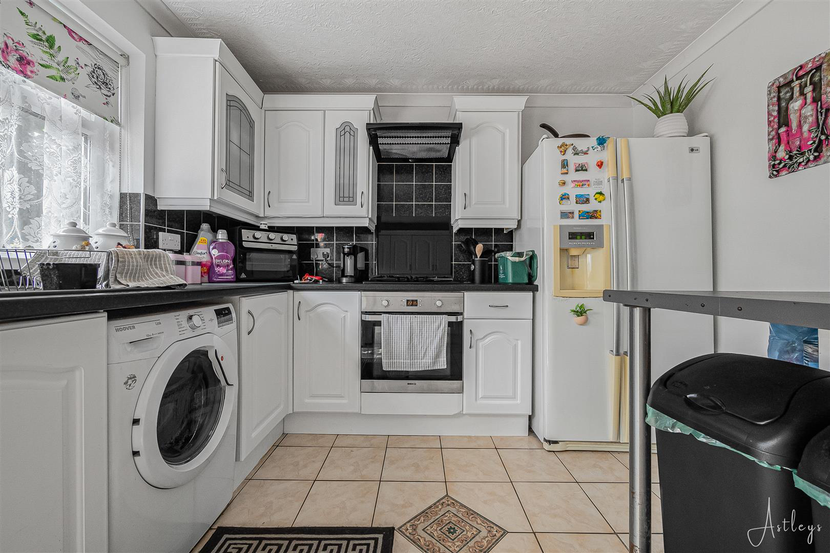 Clas-Yr-Onnen, Waunarlwydd, Swansea, photo 10