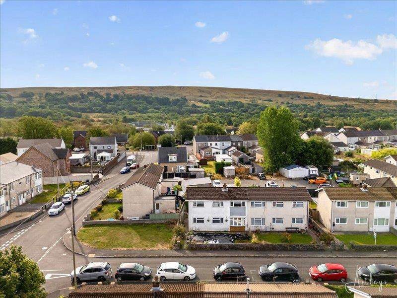 Dolfain, Ystradgynlais, Swansea
