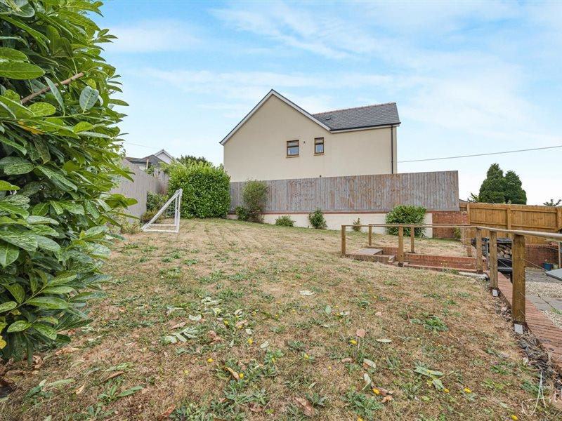 Cook Rees Avenue, Neath, photo 29