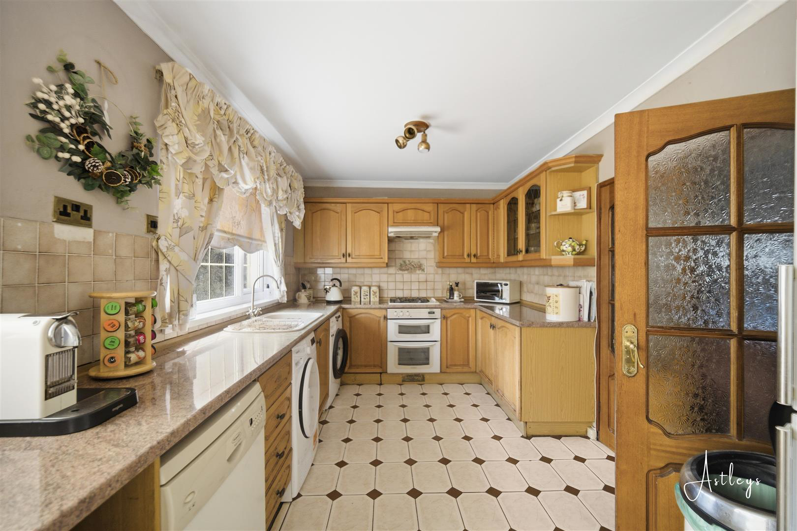 Jersey Road, Bonymaen, Swansea, photo 10
