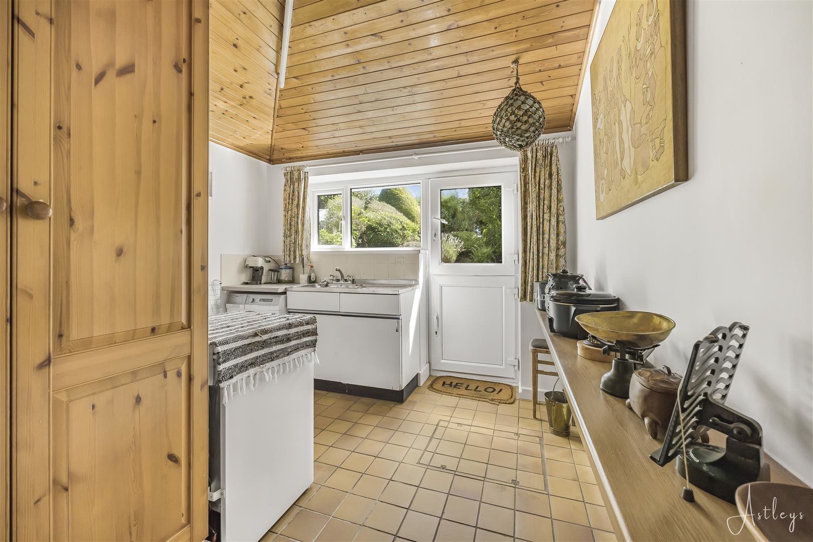 Three Cliffs Drive, Southgate, Swansea, photo 16