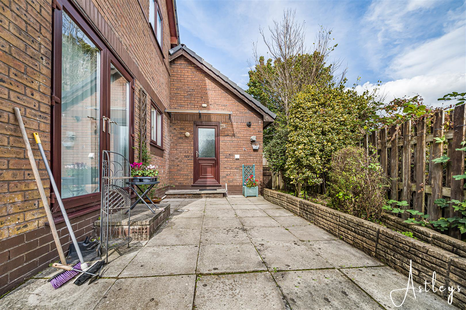 Clos Burlais, Cwmdu, Swansea, photo 23