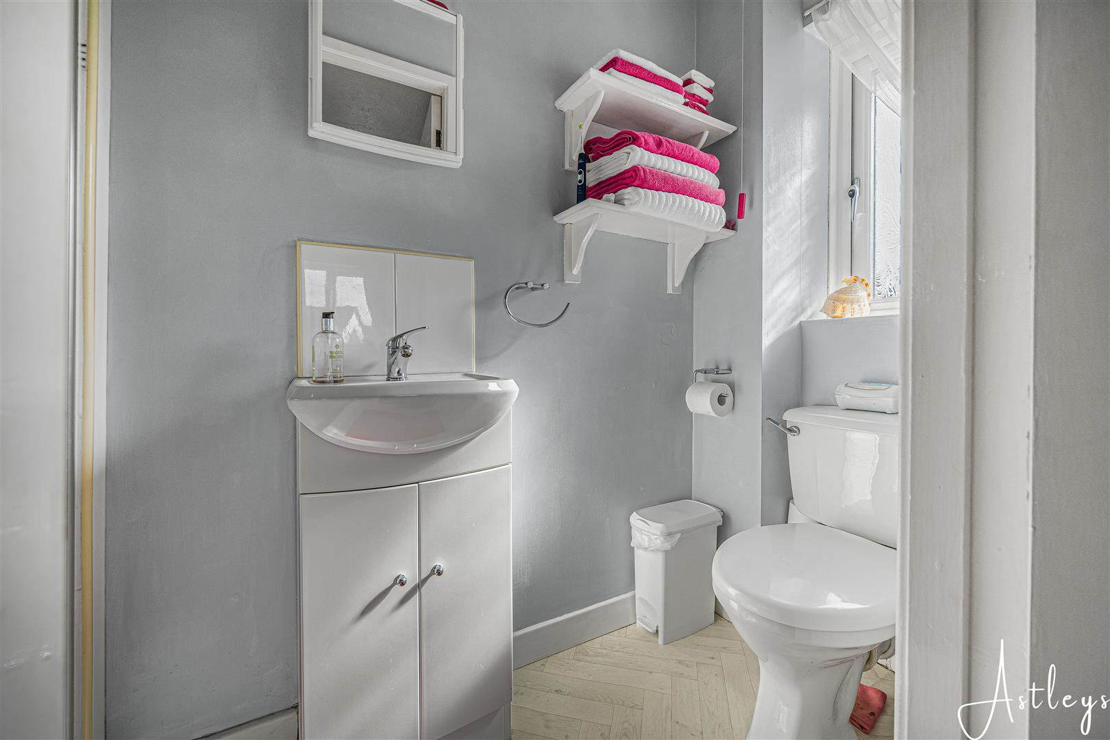 Clos Burlais, Cwmdu, Swansea, photo 15