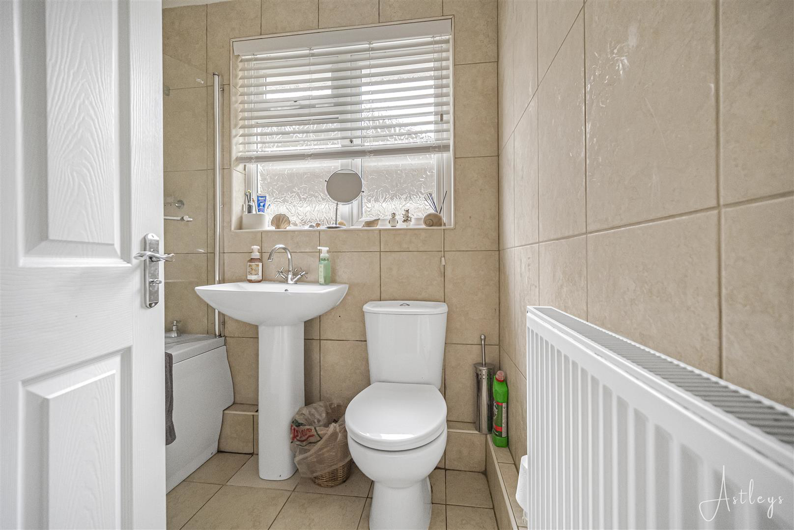 Parkhill Terrace, Treboeth, Swansea, photo 10