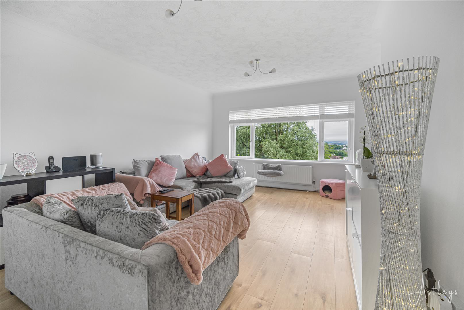 Parkhill Terrace, Treboeth, Swansea, photo 3
