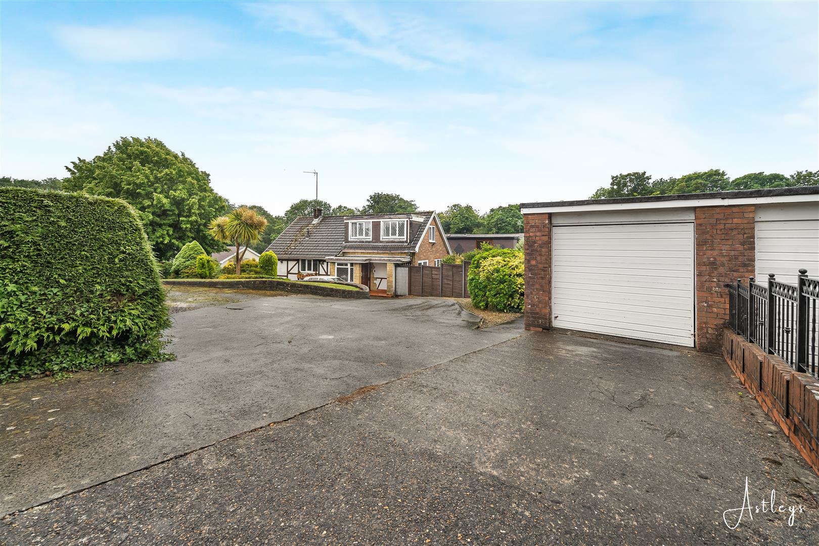 Hartfield Close, Sketty, Swansea, photo 24