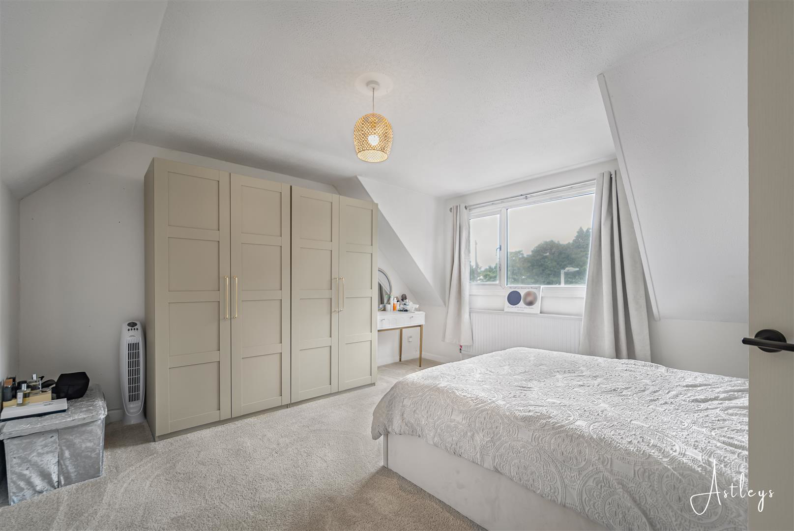 Heol Bedwas, Birchgrove, Swansea, photo 4