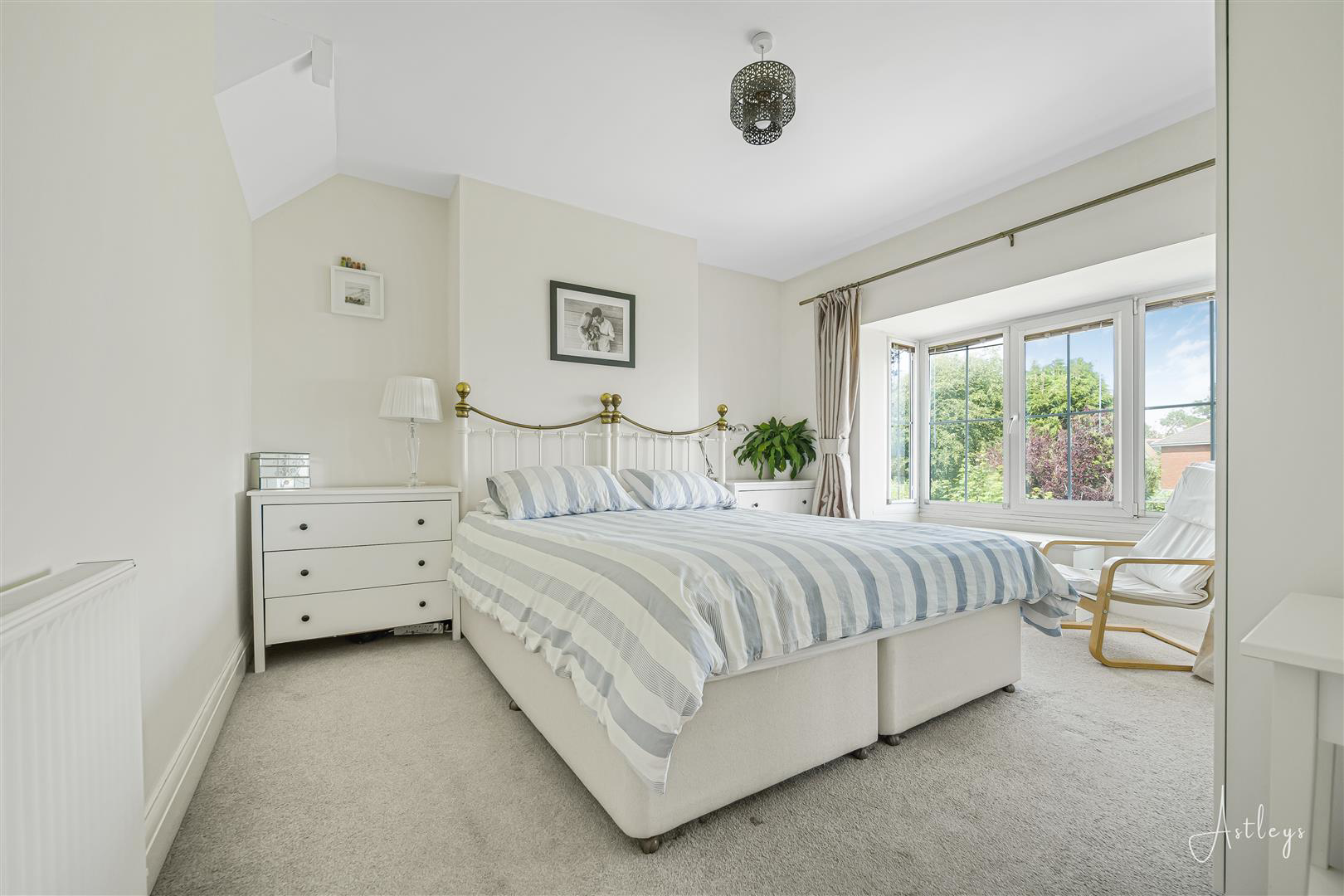 St. Peters Road, Newton, Swansea, photo 18