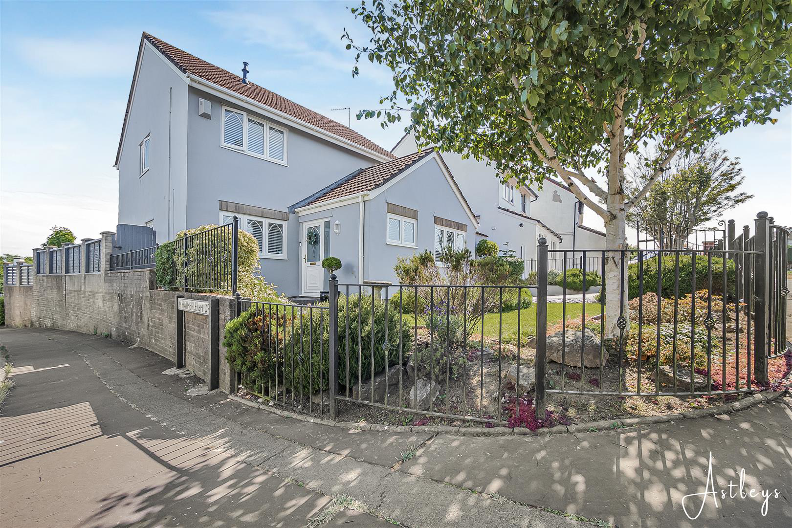 Highmead Avenue, Newton, Swansea