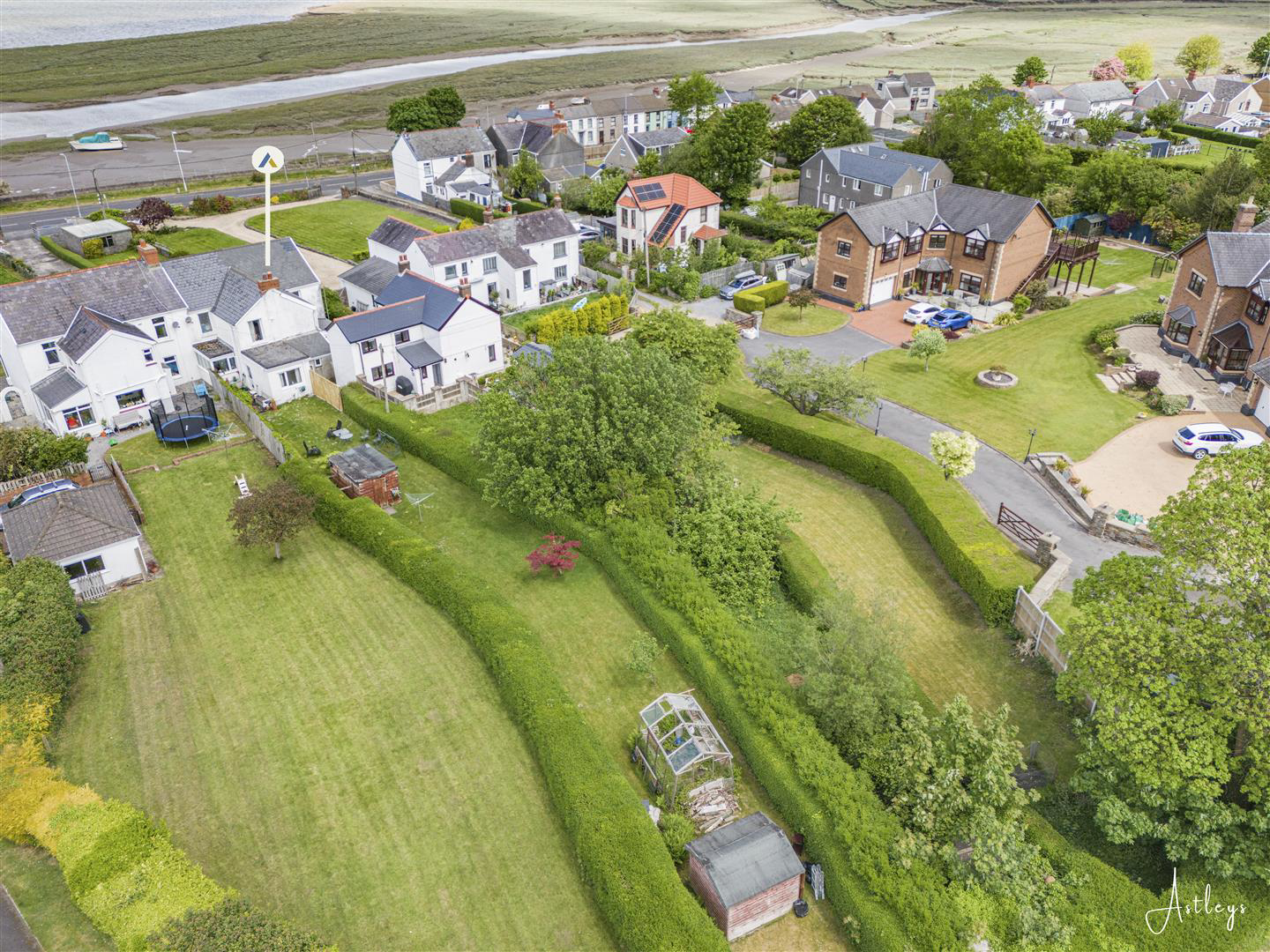 The Promenade, Penclawdd, Swansea, photo 22