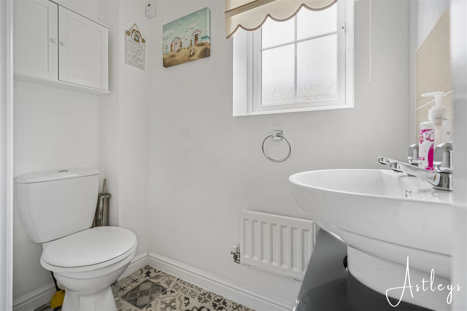 Llys Rhaeadr, Godrergraig, Swansea, photo 7