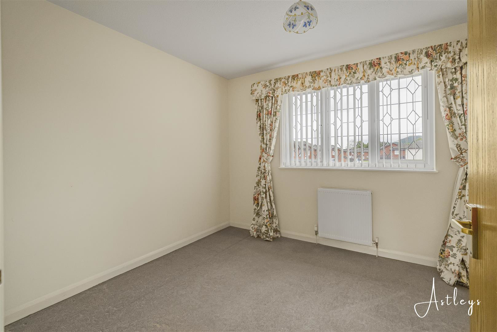 Parr Avenue, Neath, photo 11