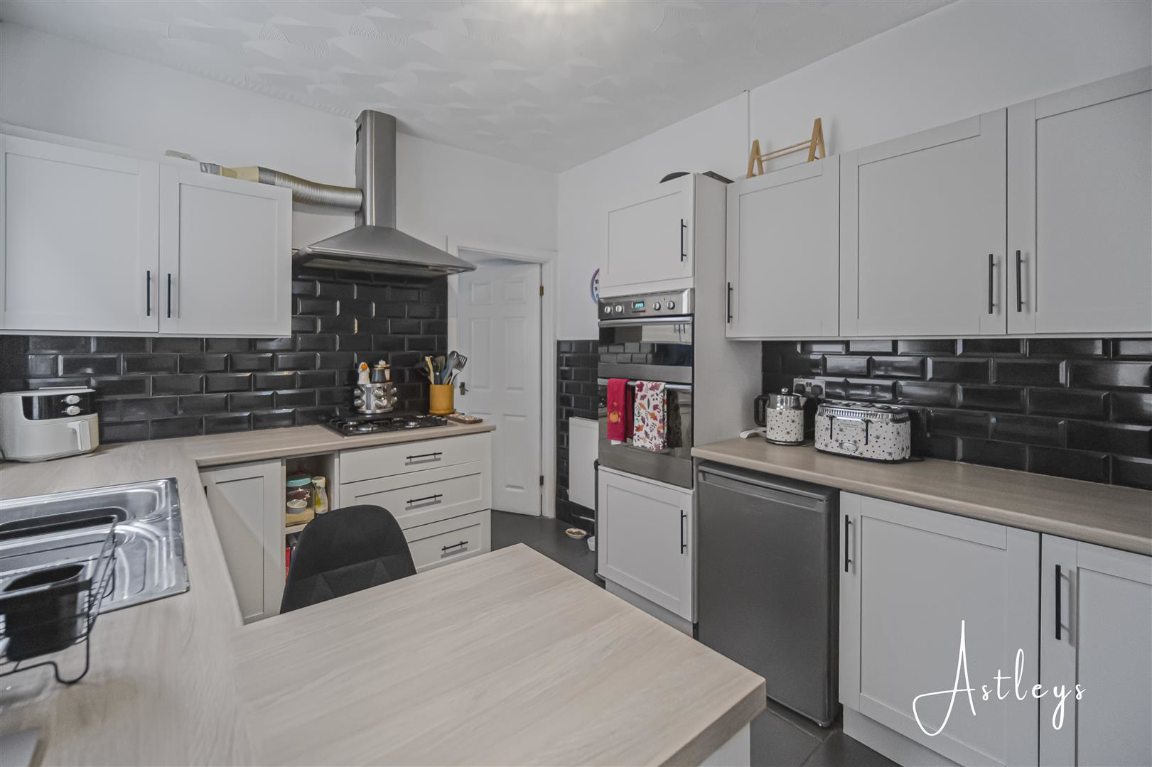 Westbourne Road, Neath, photo 4