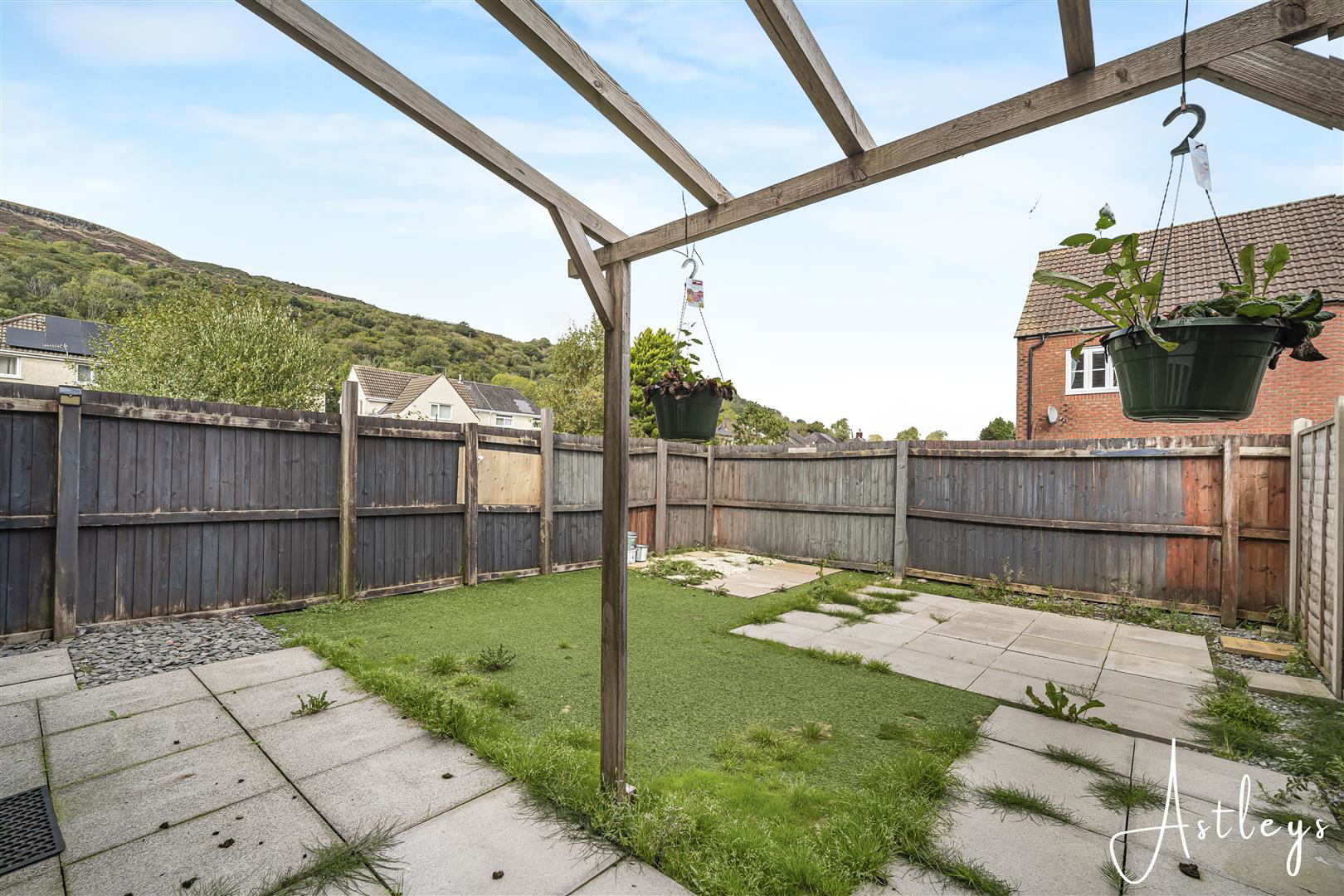 Llys Rhaeadr, Godrergraig, Swansea, photo 20