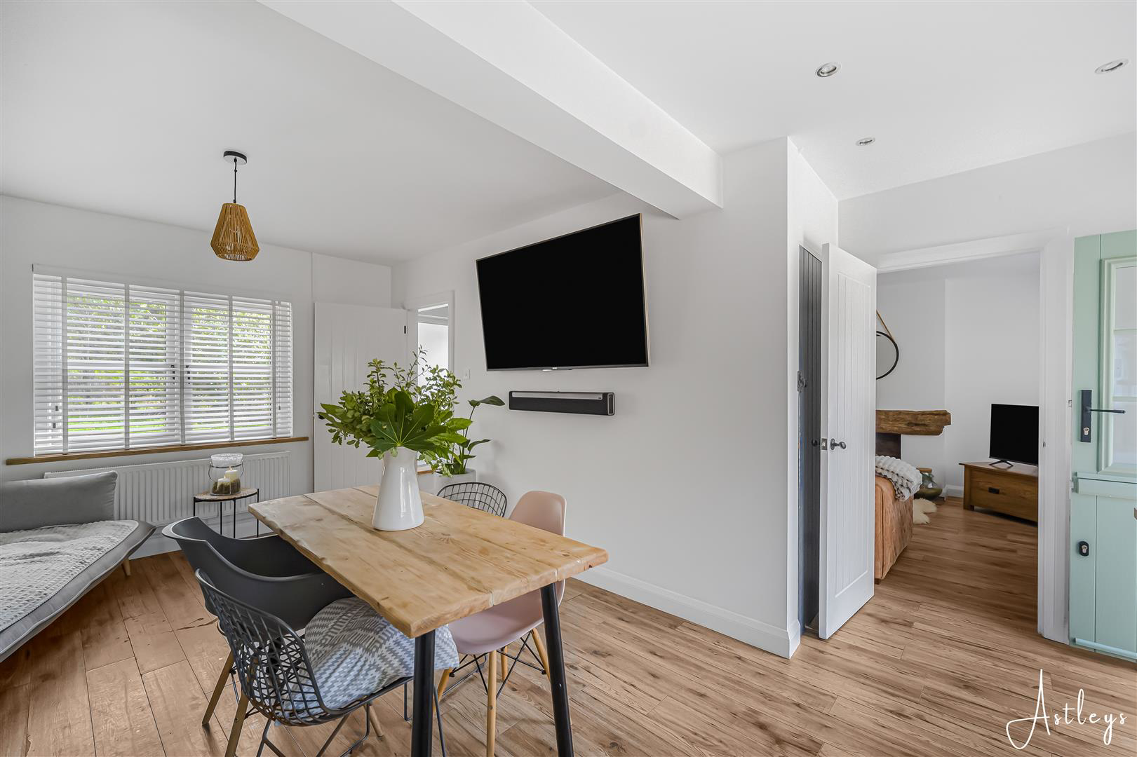 Laburnum Avenue, Baglan, Port Talbot, photo 9