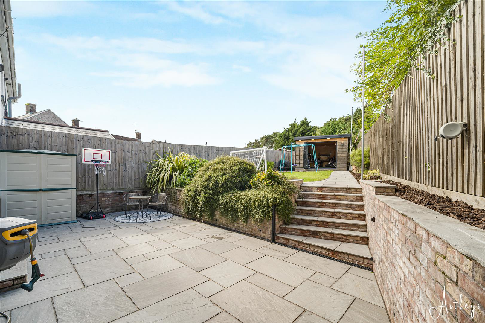 Laburnum Avenue, Baglan, Port Talbot, photo 19