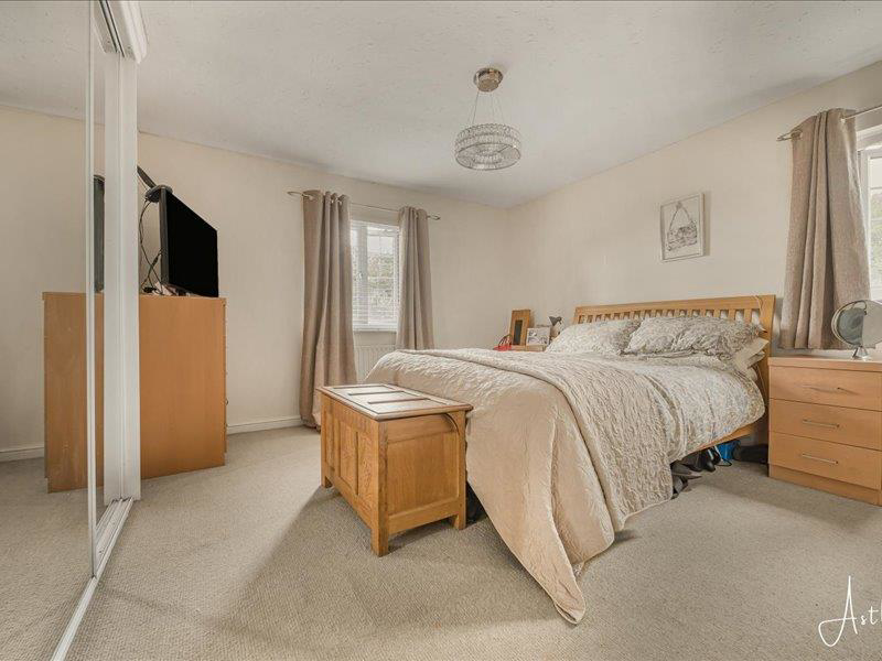 Edith Mills Close, Neath, photo 11
