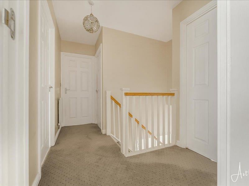 Edith Mills Close, Neath, photo 10